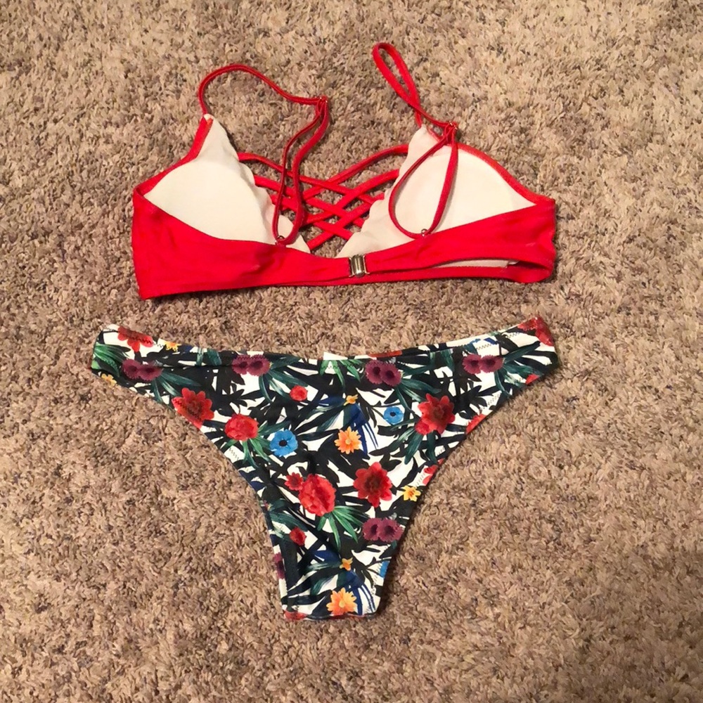 Shein Bikini - Picture 2 of 3